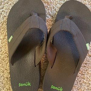 Sanuk mens flip flops